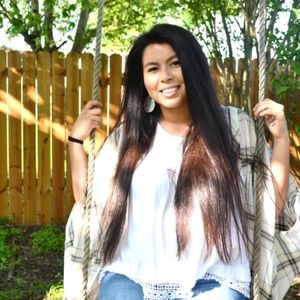 Meet your Posher, Victoria